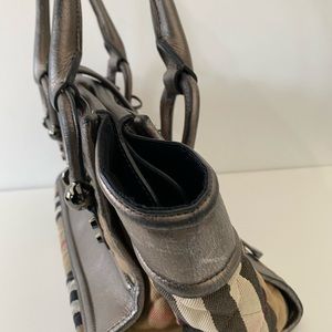 Burberry handbag